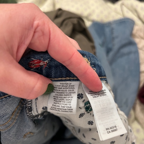 Lucky ladybug skinny jeans - Picture 5 of 5